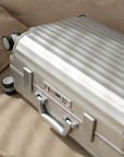 HORIZON Aluminum Suitcase Silver