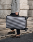 HORIZON Aluminum Suitcase Gunmetal