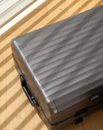 HORIZON Aluminum Suitcase Gunmetal