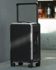 Carbon S 2.0 Carbon Fiber Suitcase Gunmetal