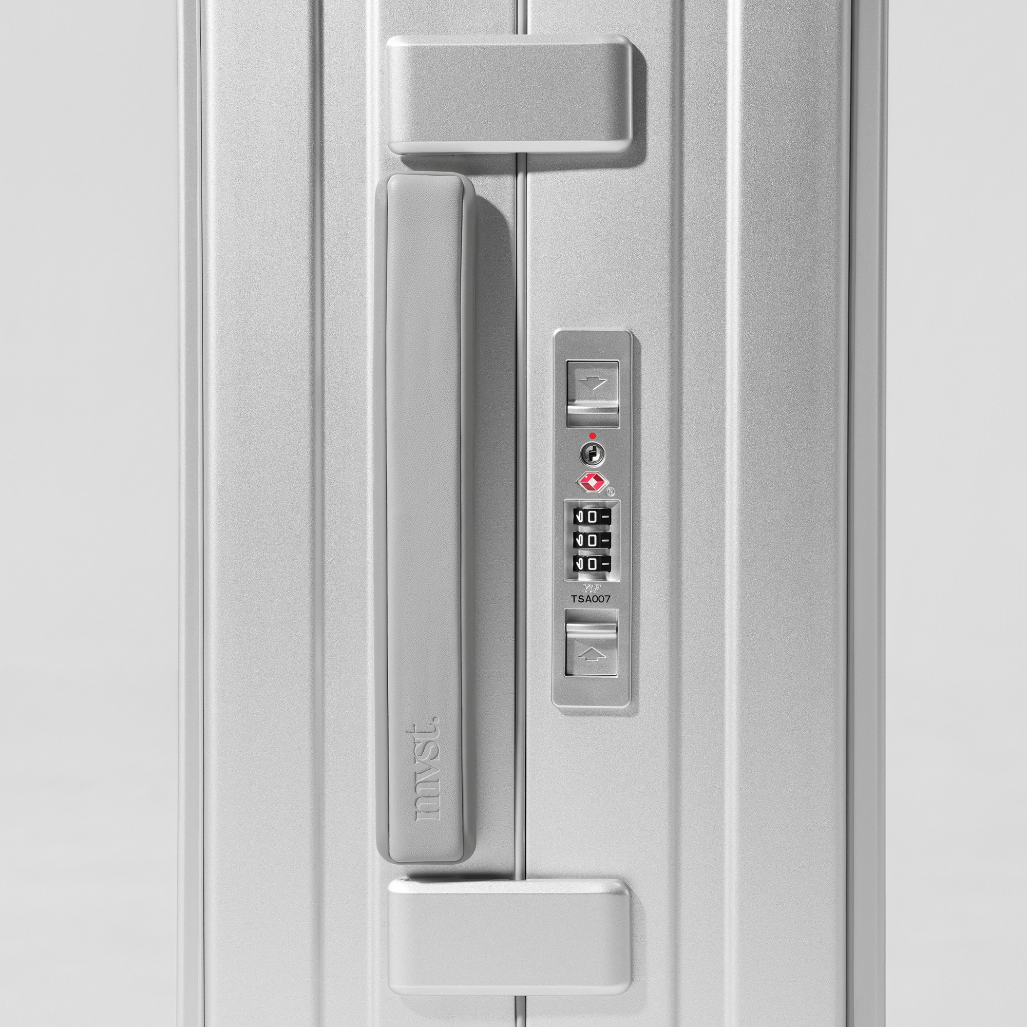 ZERO Collection Aluminum Carry-On